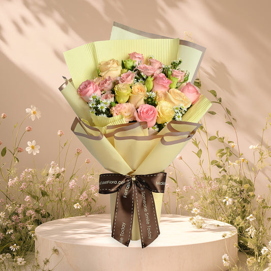 Roses and Eustomas Mother's Day Flower Bouquet | Far East Flora Hong Kong
