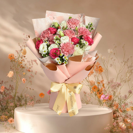 HKMDH06 Guiding Light - Carnations - Flower Bouquet
