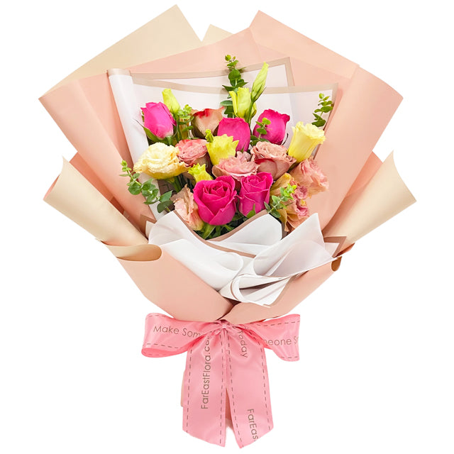 HKPE43 - Blossom Muse - Premium Roses Hand Bouquet